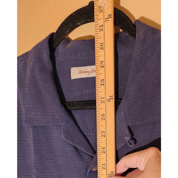 Tommy Bahama XL 100% Silk Men's Hawaiian Camp Shirt Textured Black Short-Sleeve - Picture 3 of 6